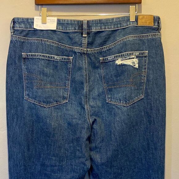 American Eagle BWT Comfort Stretch Waistband Mom Jean Distressed 35W 20 Long - Picture 4 of 9